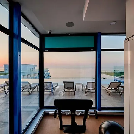 Infinity Summer Crib - Parking 아파트 Năvodari