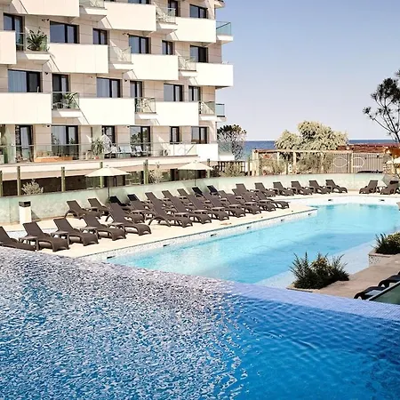 Infinity Summer Crib - Parking 아파트